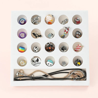 Halloween Advent Calendar 31 Charms + Bracelet